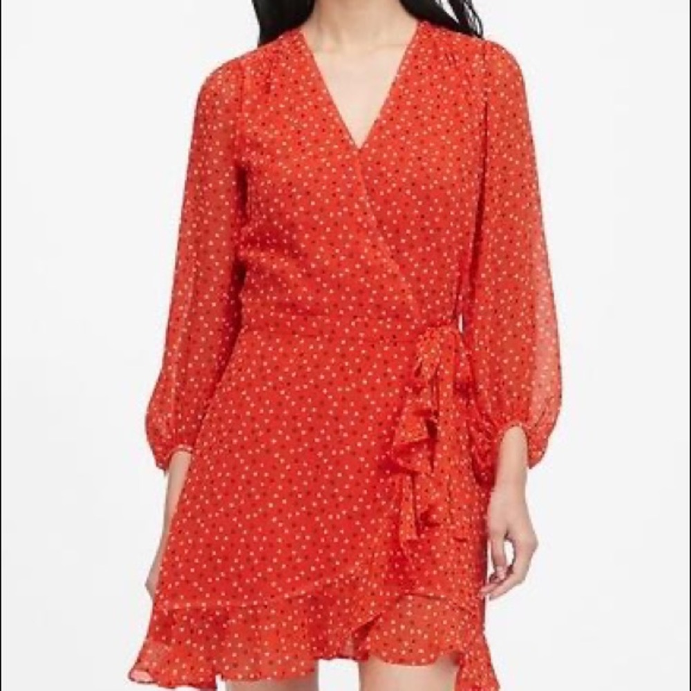 NWT Ruffle Heart Print Wrap Dress